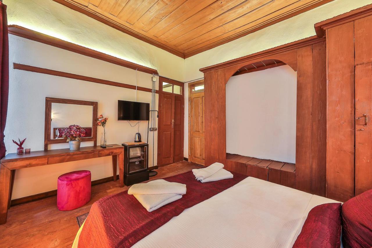 Hotel Ibrahim Serin Konagi Kaş Exterior foto